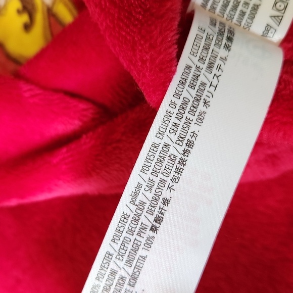 Disney Store Beauty and the Beast Belle Pink Fleece Blanket - Picture 6 of 12